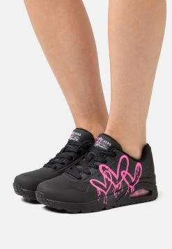 Uno X Goldcrown - Joggesko - Black/Pink